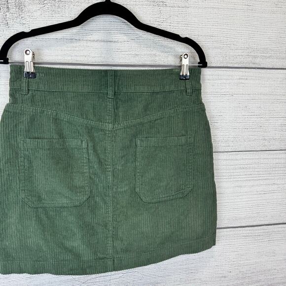 Roxy Women's Amazing Break Green Corduroy Mini Skirt Size Medium - Picture 5 of 7